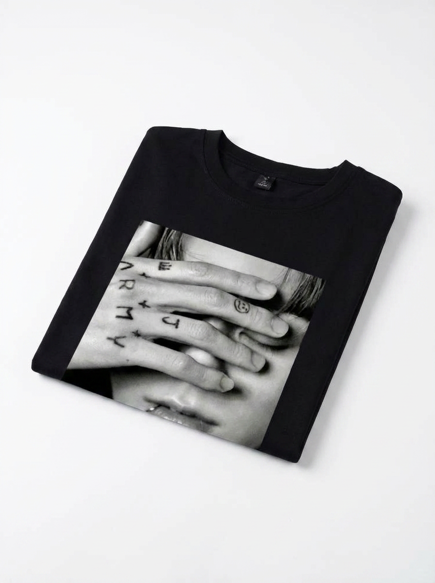 K-Pop Fan T-Shirt – Jungkook & Suga Aesthetic Tee