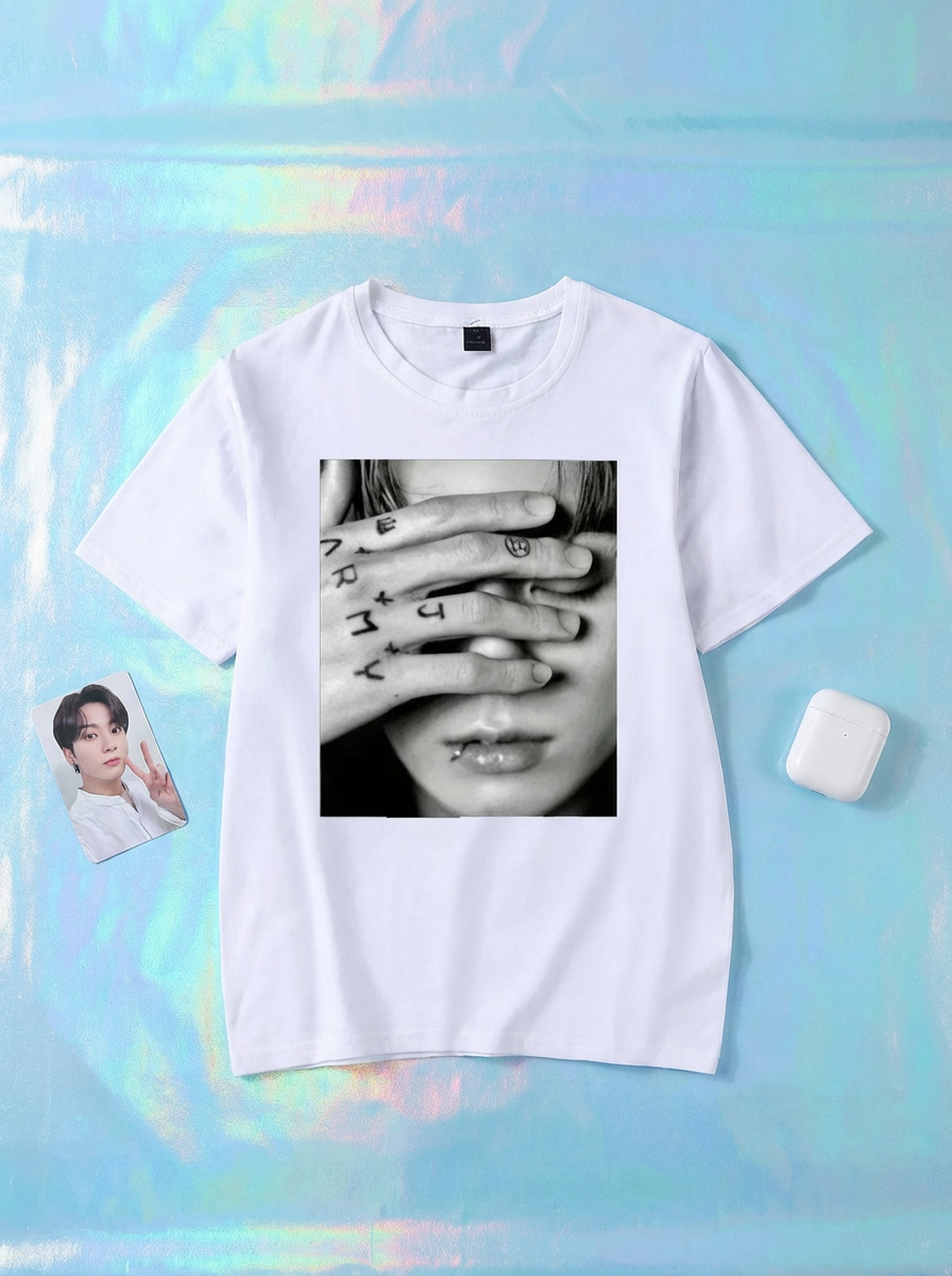 K-Pop Fan T-Shirt – Jungkook & Suga Aesthetic Tee